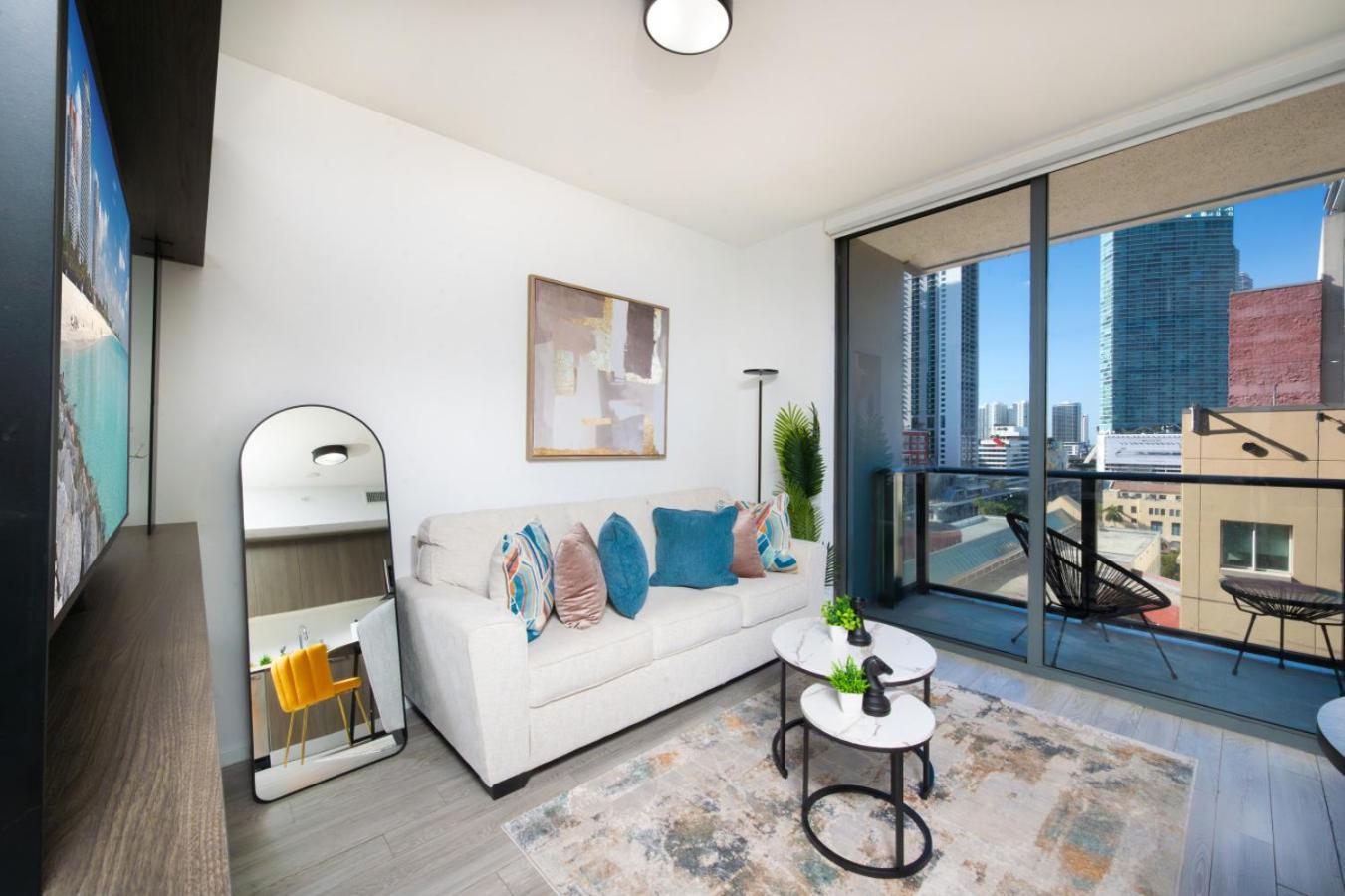 Luxury Loft - Free Parking - Ocean View - Brickell Downtown Lägenhet Miami Rum bild